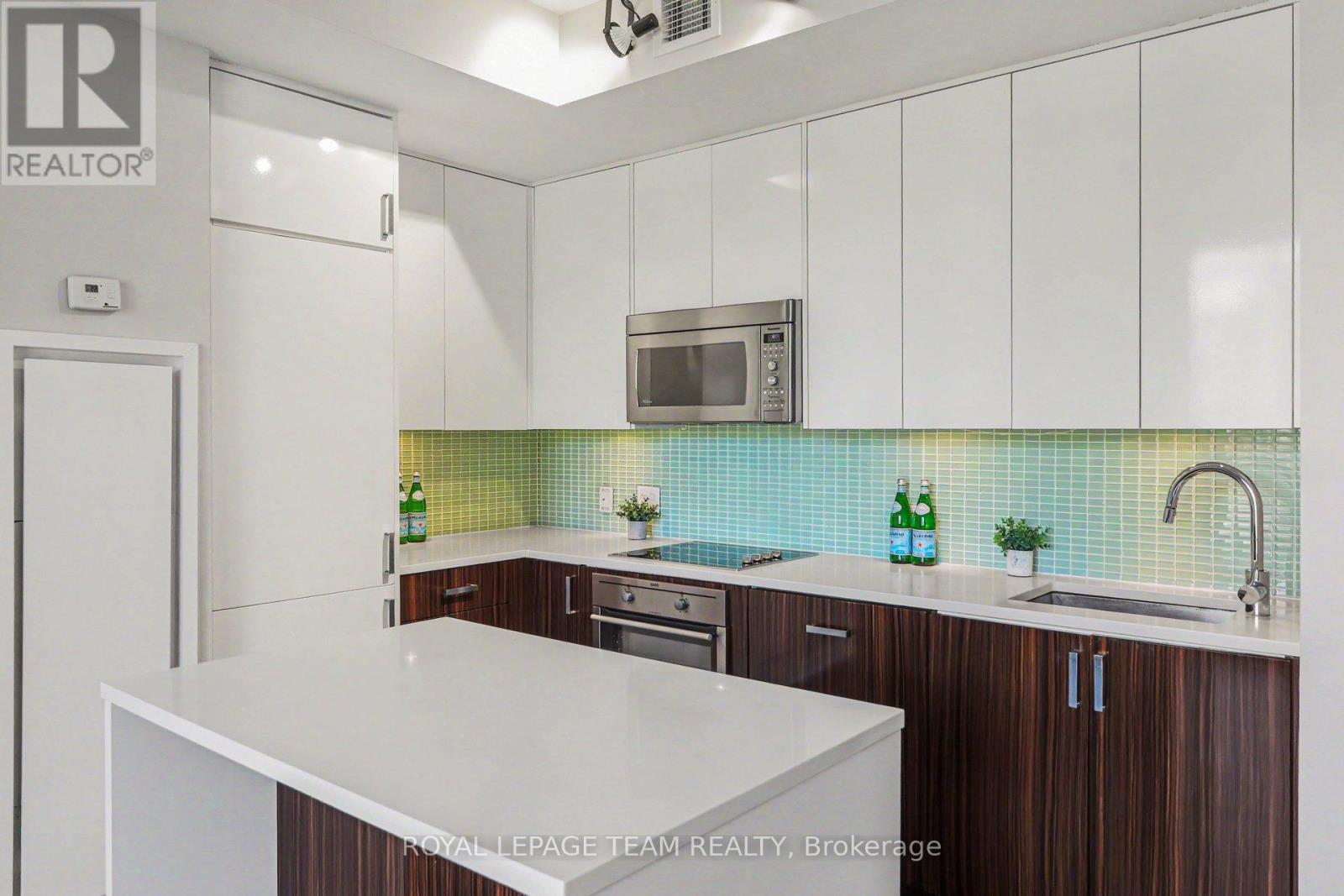 #310 300 LISGAR STREET E - 10