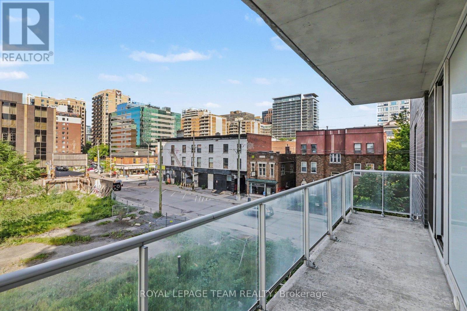 #310 300 LISGAR STREET E - 23