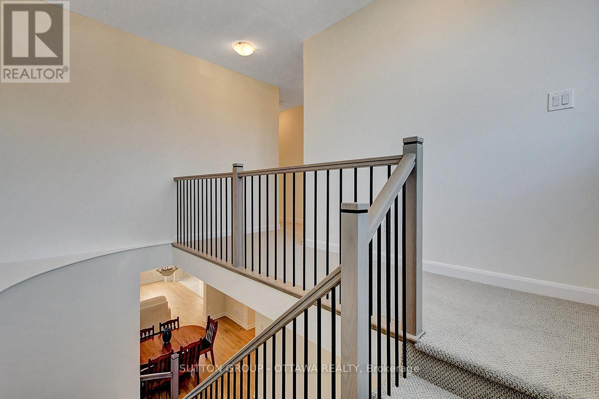 248 SKIPPER DRIVE - 13