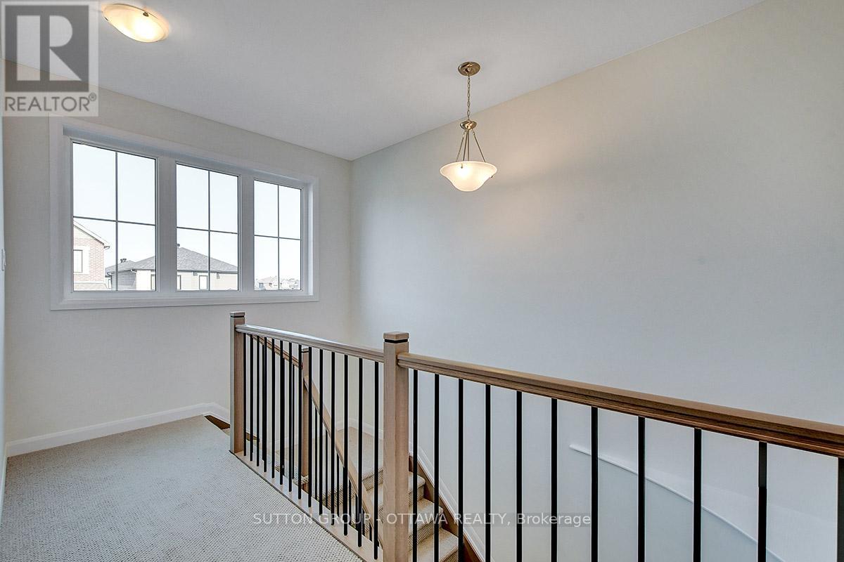 248 SKIPPER DRIVE - 14