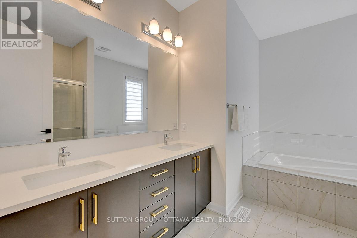 248 SKIPPER DRIVE - 18
