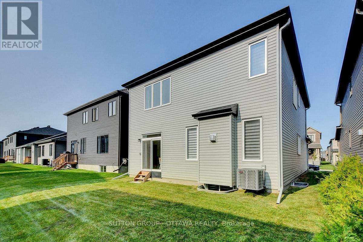 248 SKIPPER DRIVE - 29