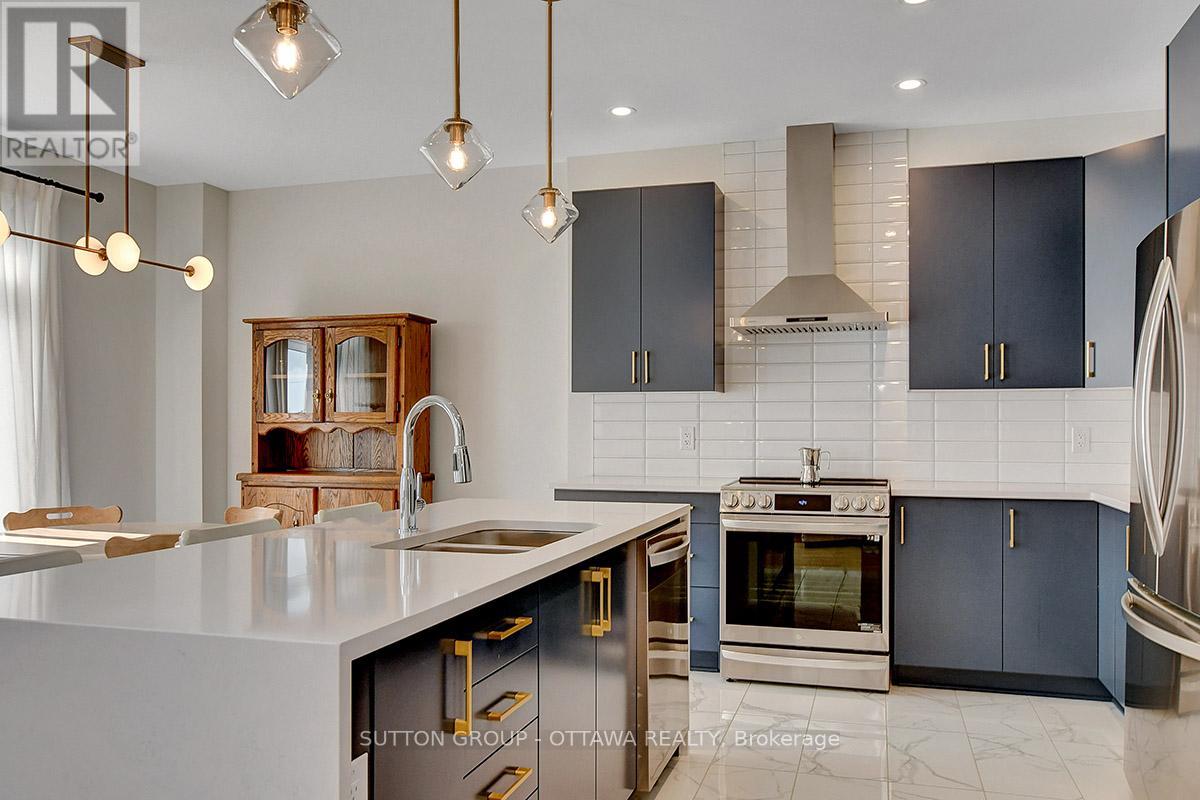 248 SKIPPER DRIVE - 5
