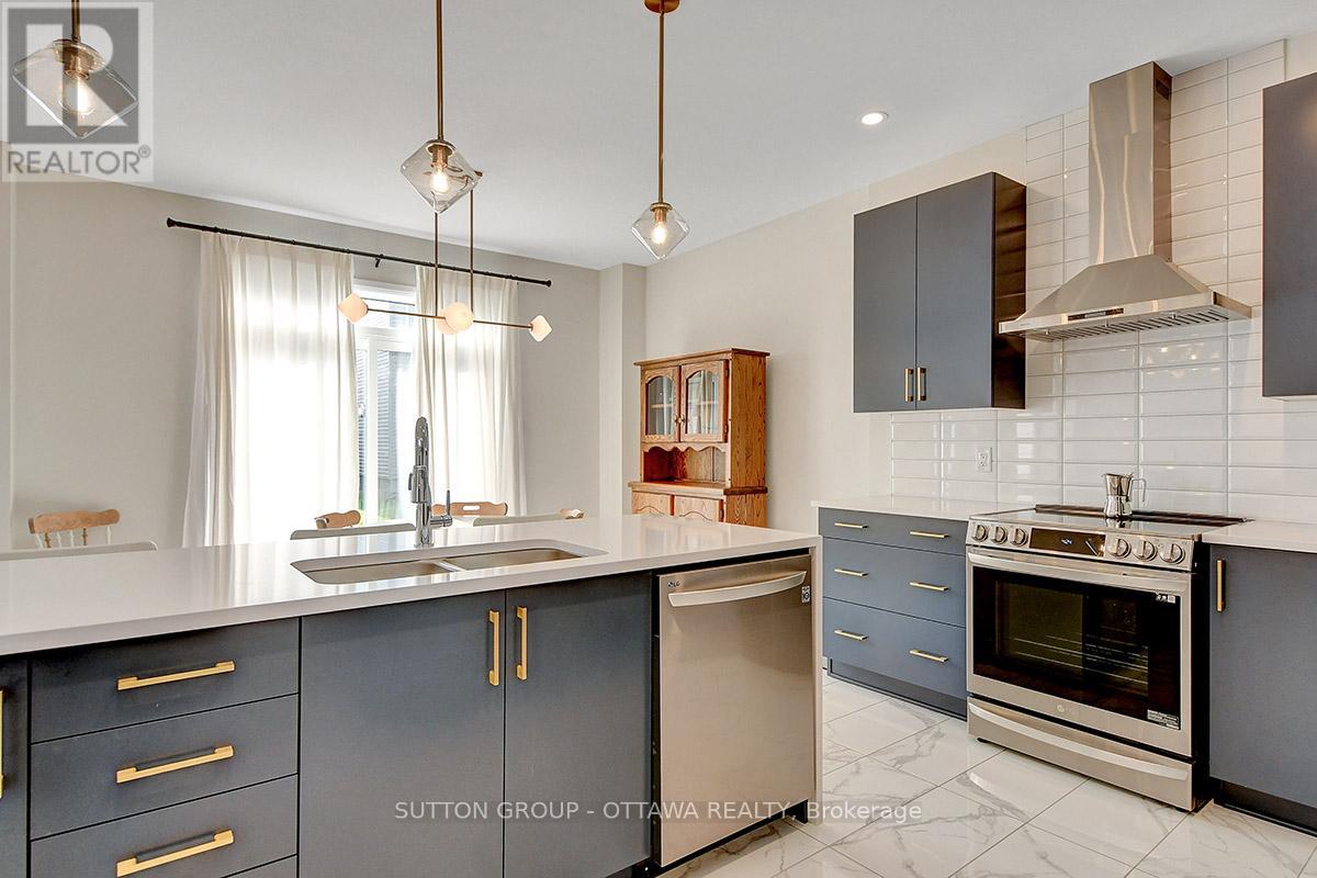 248 SKIPPER DRIVE - 7