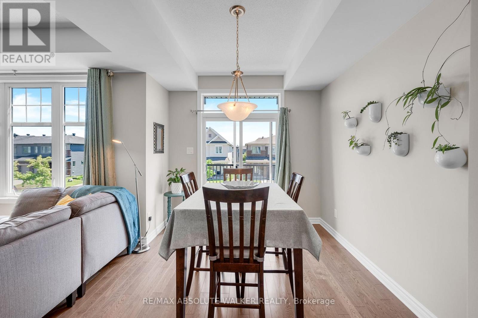2 Bed, 2 Bath House for Sale in Ottawa – 516 THIMBLEBERRY ROW, Ottawa – MLS# X13425052 - Image 8