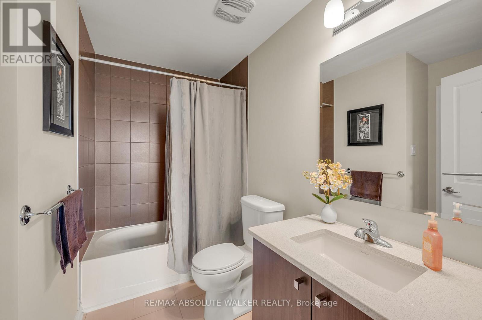 2 Bed, 2 Bath House for Sale in Ottawa – 516 THIMBLEBERRY ROW, Ottawa – MLS# X13425052 - Image 23