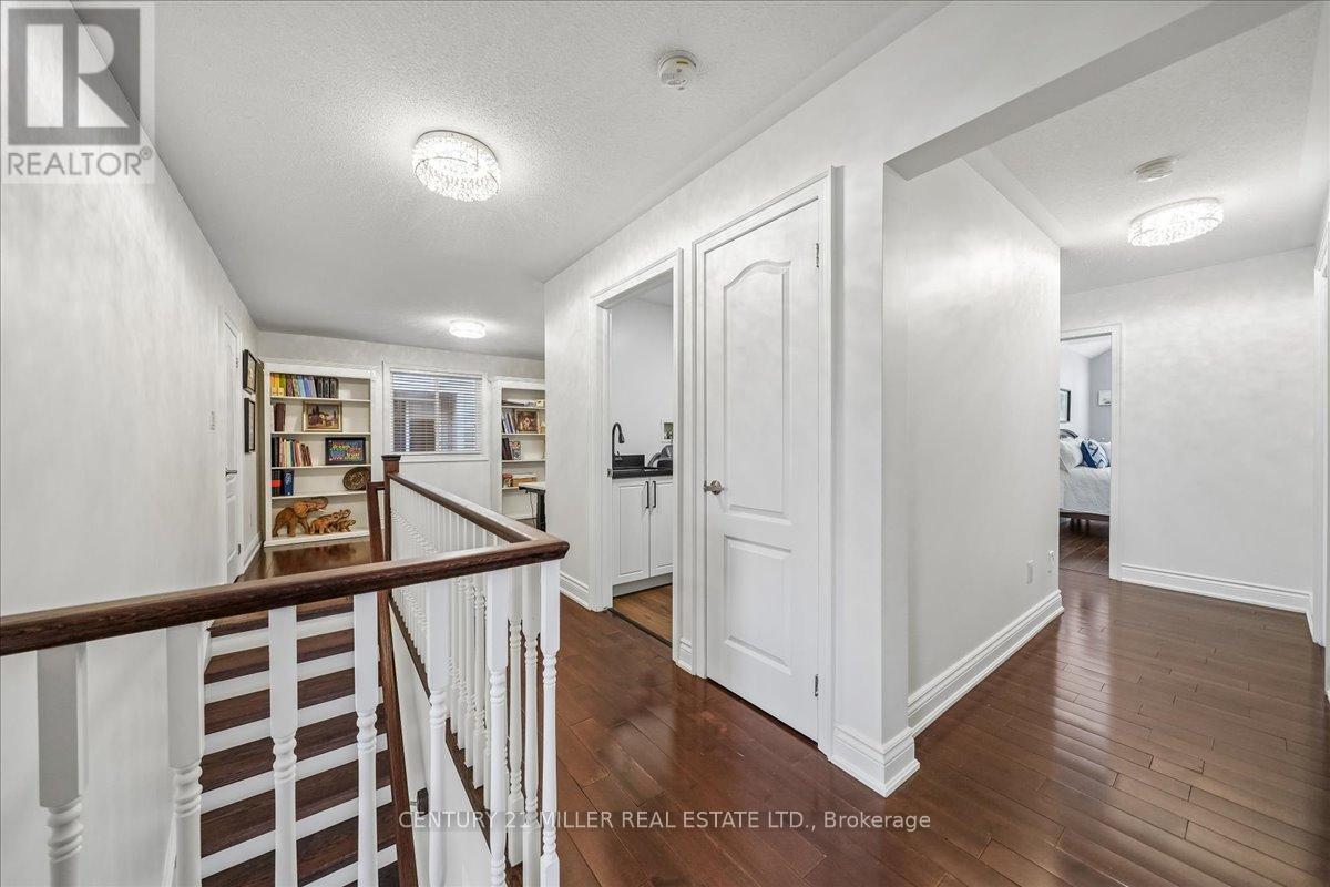 2371 CALLOWAY DRIVE - 33