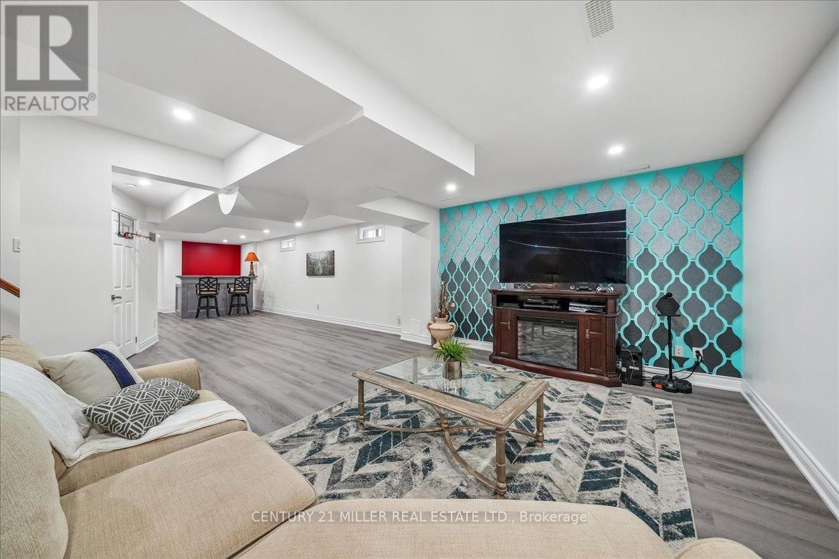 2371 CALLOWAY DRIVE - 40