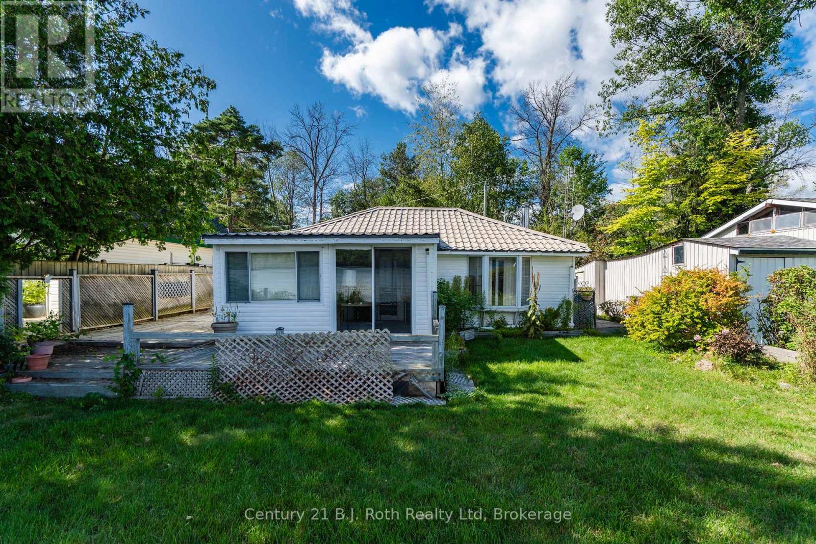 15 BOW ROAD - 8