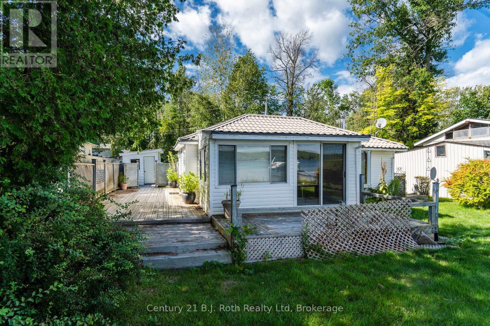 15 BOW ROAD - 9