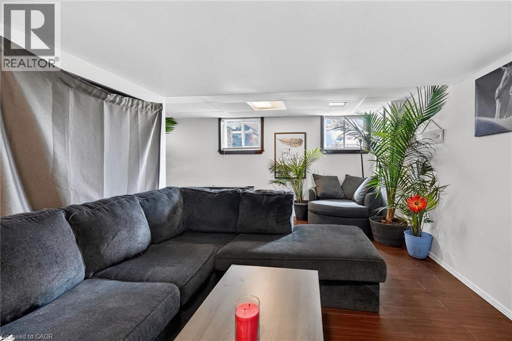 3555 CAMPDEN Road - 29