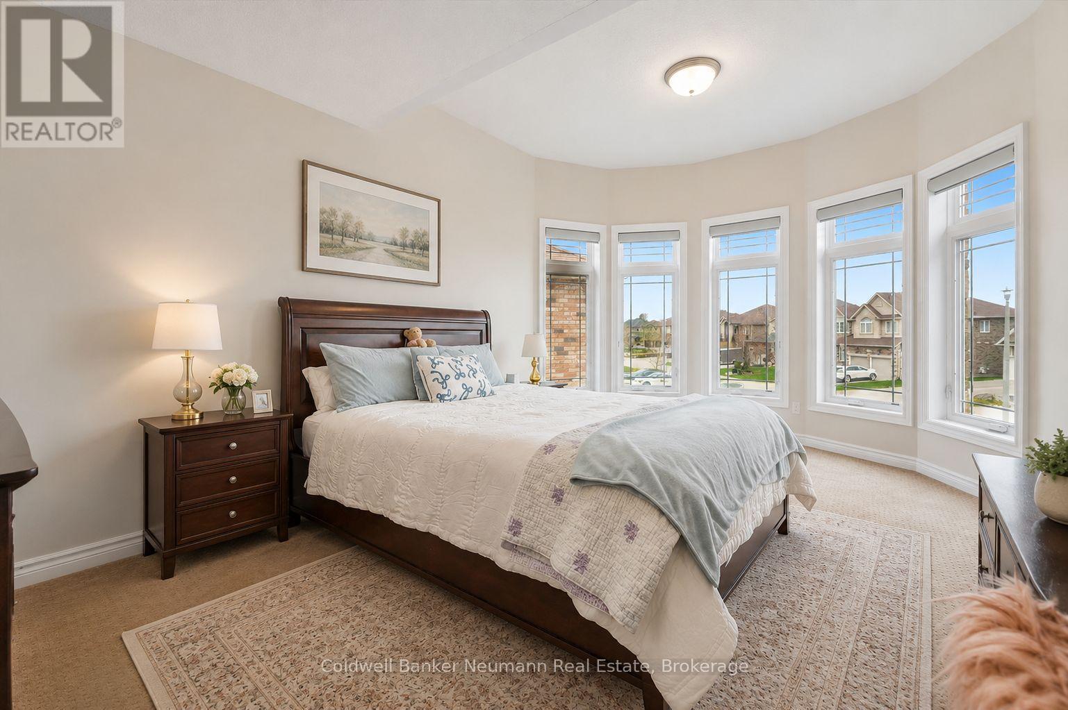 51 COX COURT - Image 17