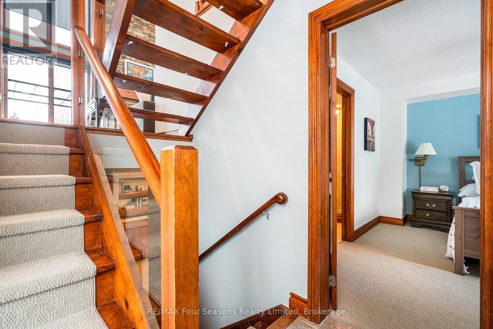 #41 214 BLUESKI GEORGE CRESCENT - Image 5