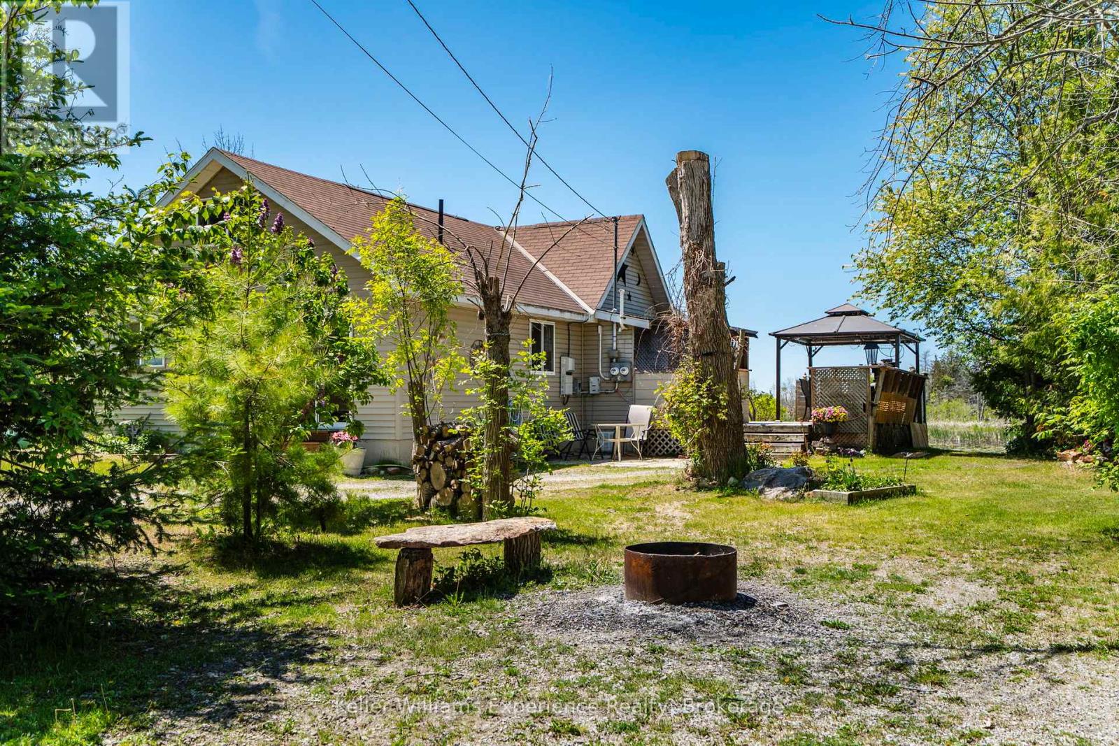 111 EVERGREEN LANE - 16