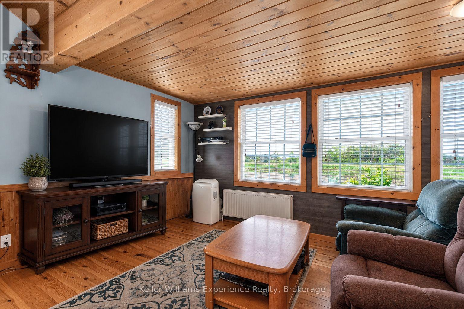 111 EVERGREEN LANE - 7
