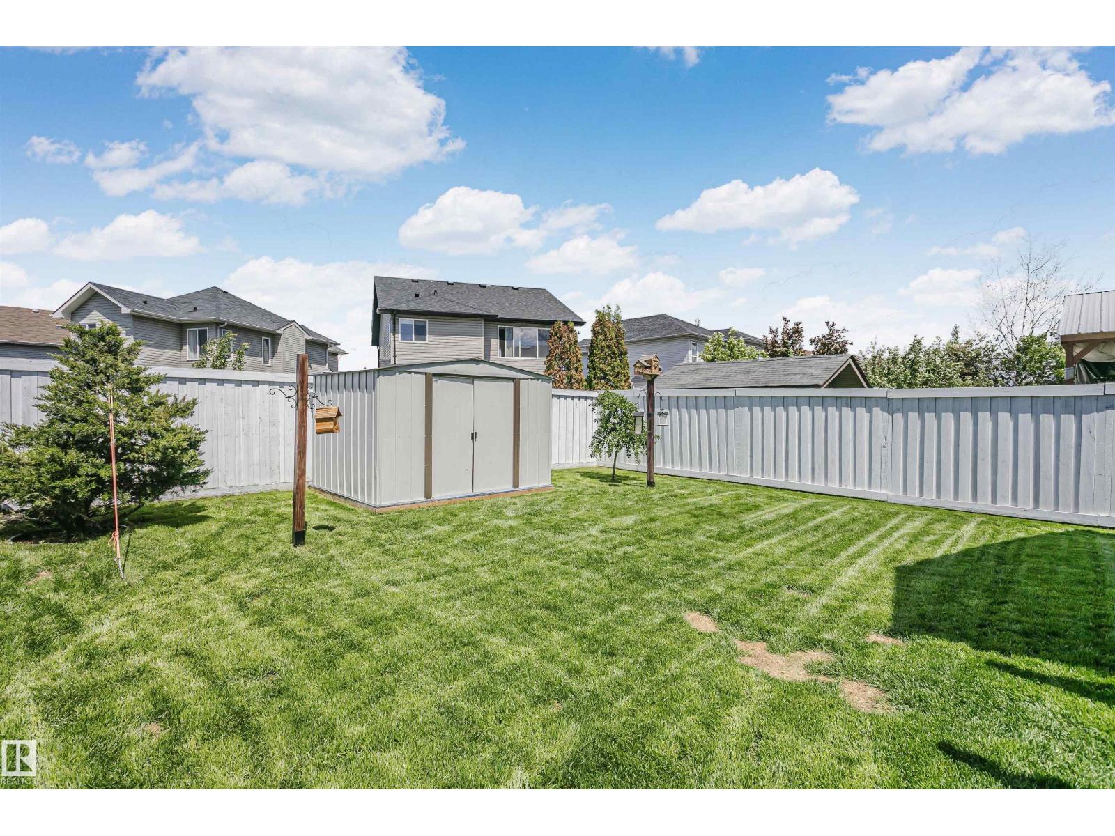 4228 162 AV NW - 55