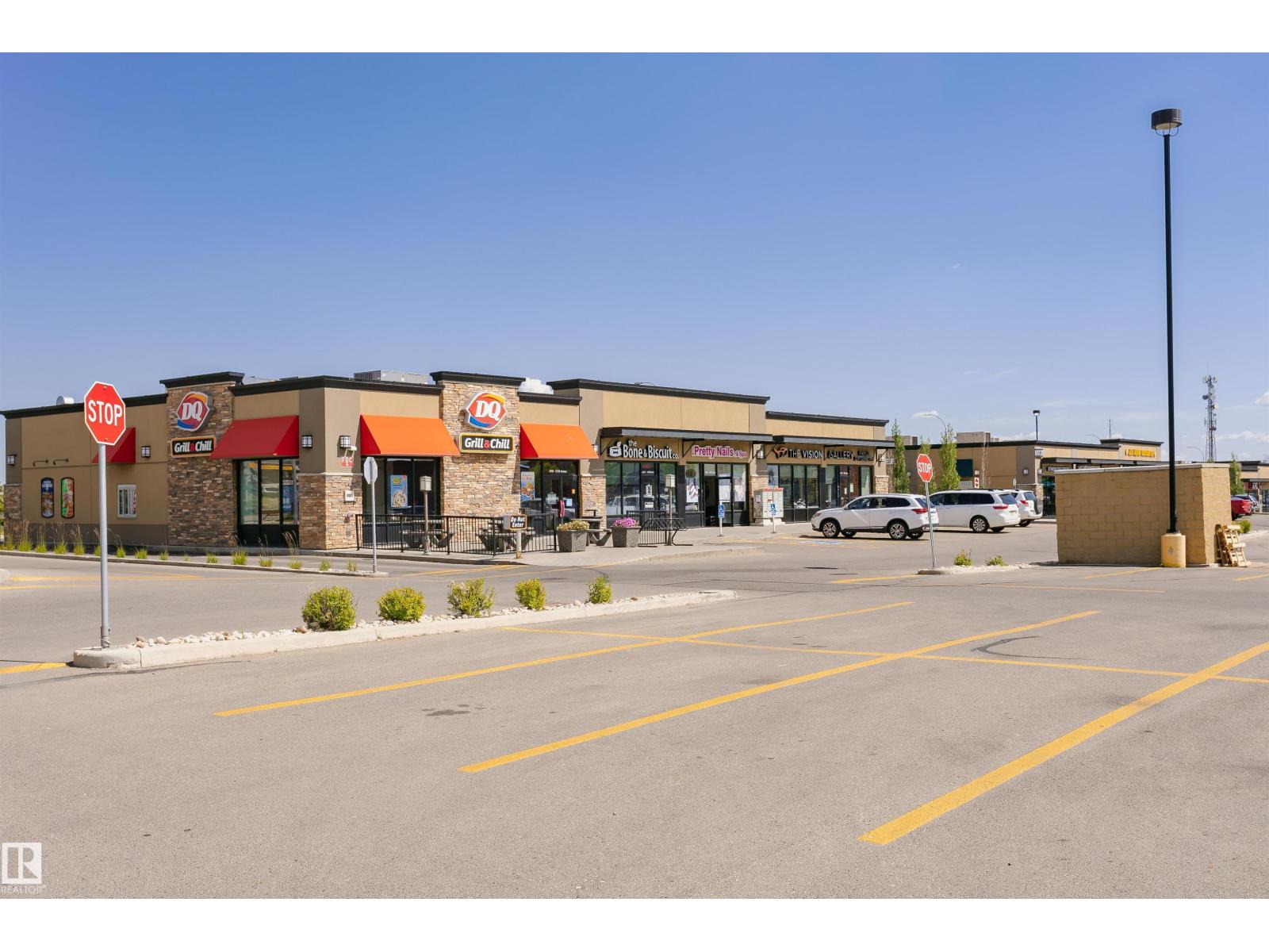 4228 162 AV NW - 57