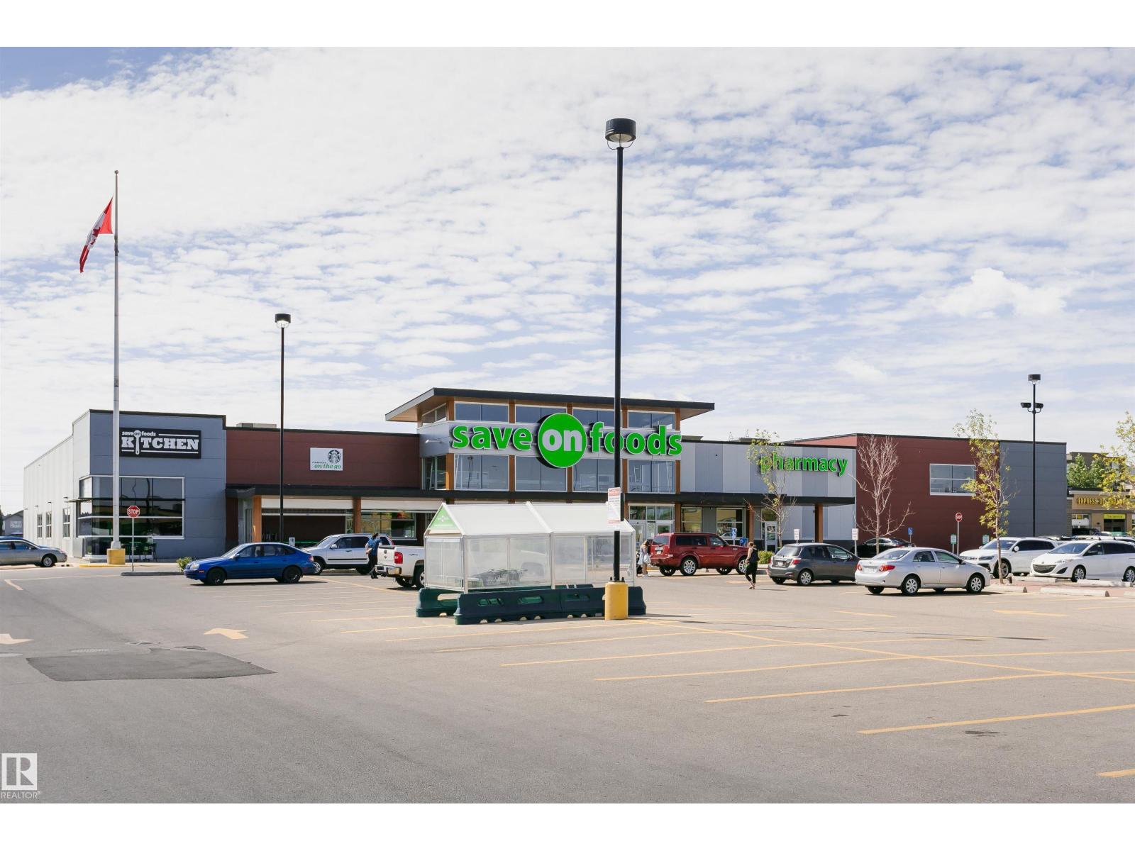 4228 162 AV NW - 60