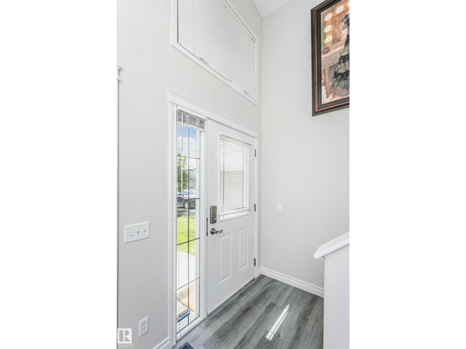 4228 162 AV NW - 7
