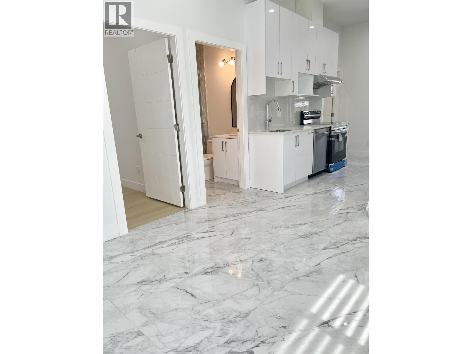 B1 6560 FLEMING STREET, Vancouver — photo 2