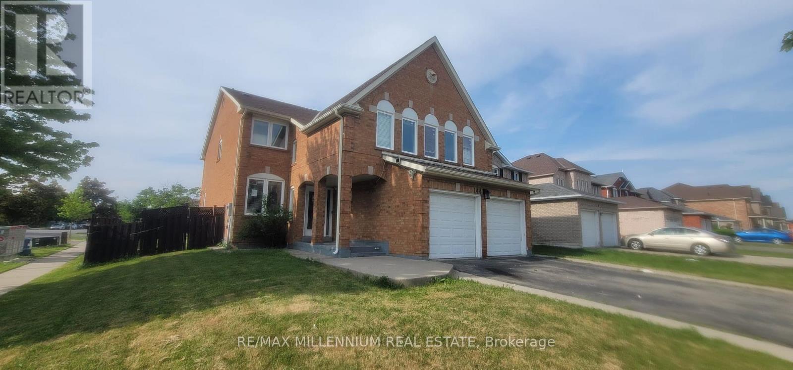 144 MOFFATT AVENUE - 1