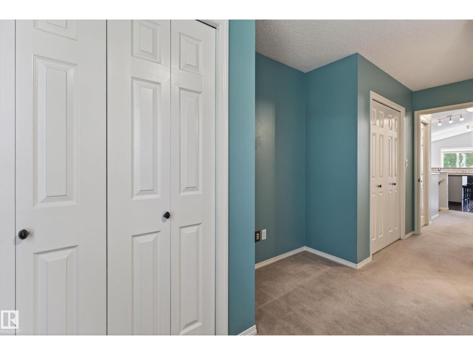 7815 14 AV SW - 25
