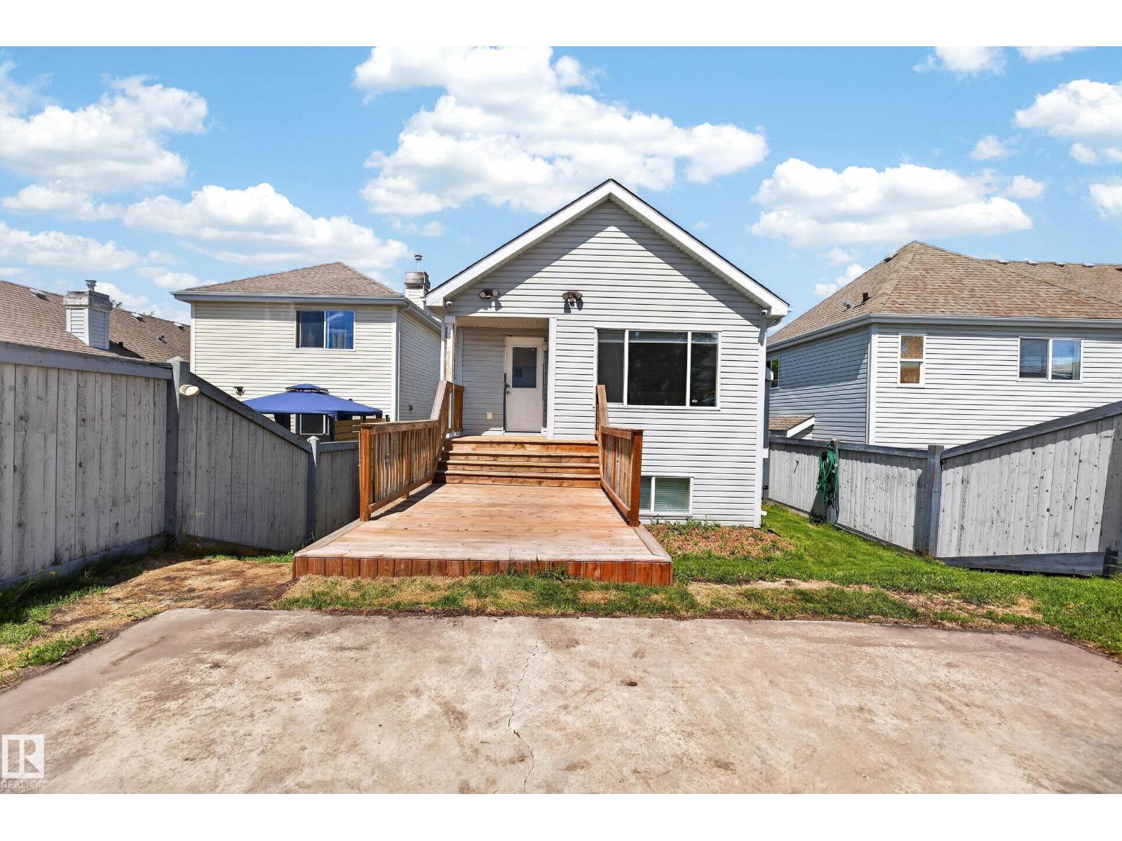 7815 14 AV SW - 39