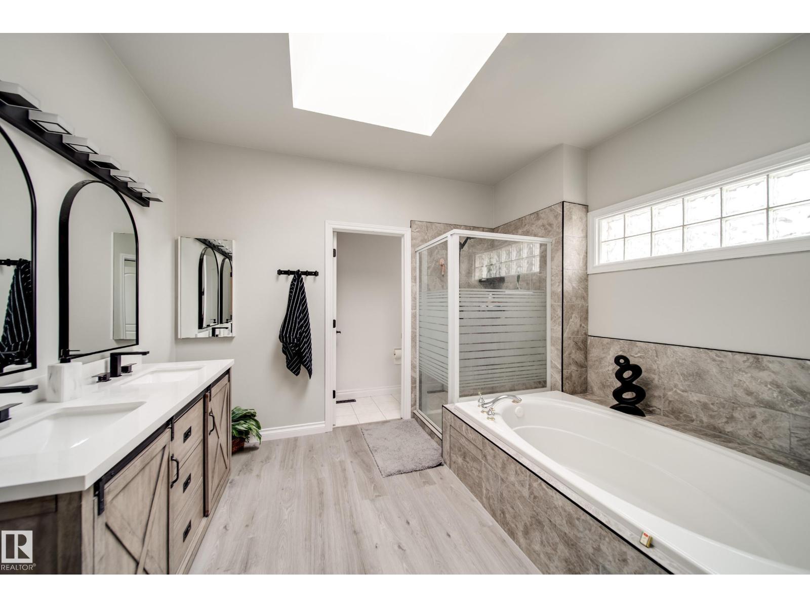 242 RUNNING CREEK LN NW - 32