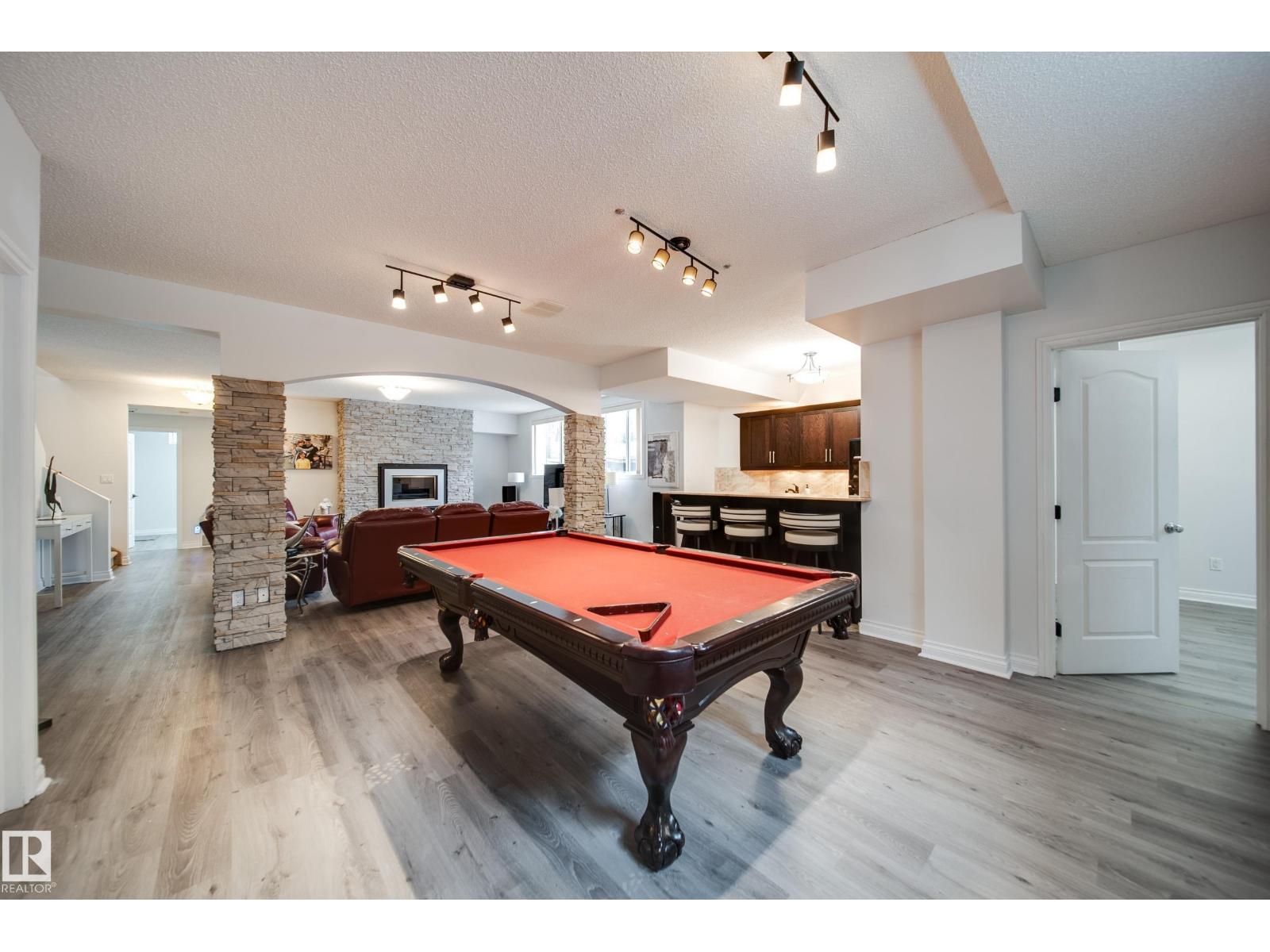 242 RUNNING CREEK LN NW - 43