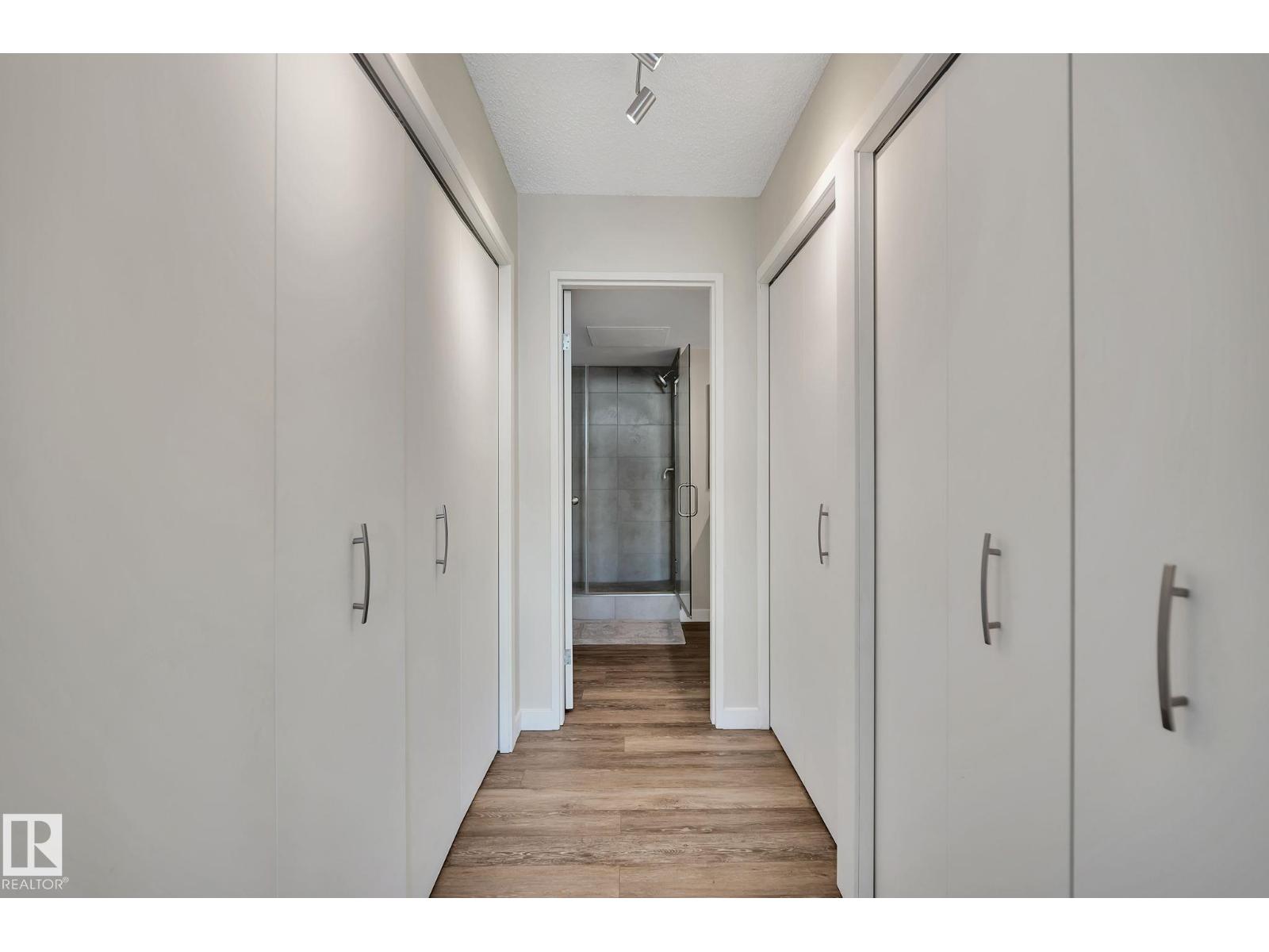 #2202 9923 103 ST NW - 24