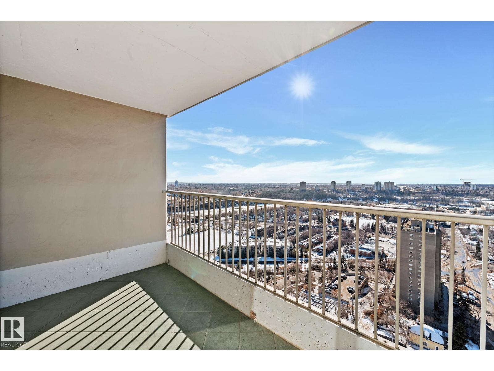 #2202 9923 103 ST NW - 29