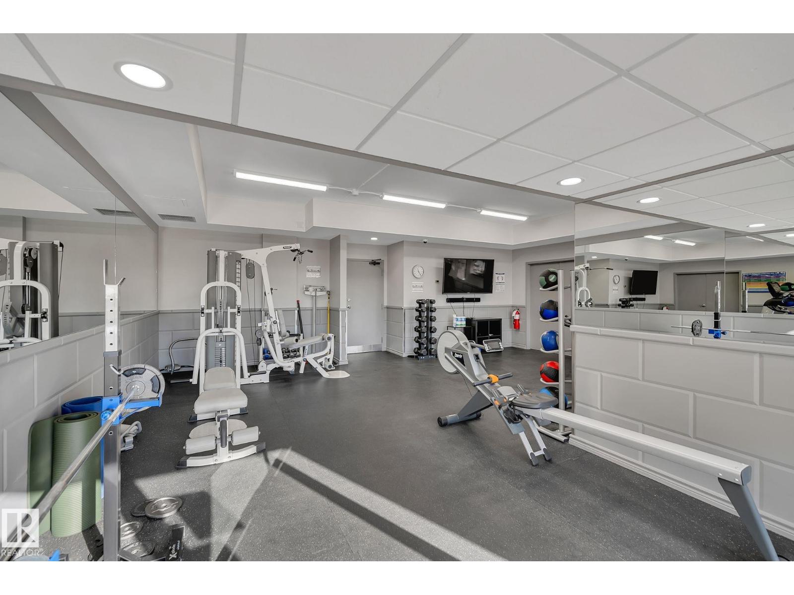 #2202 9923 103 ST NW - 47