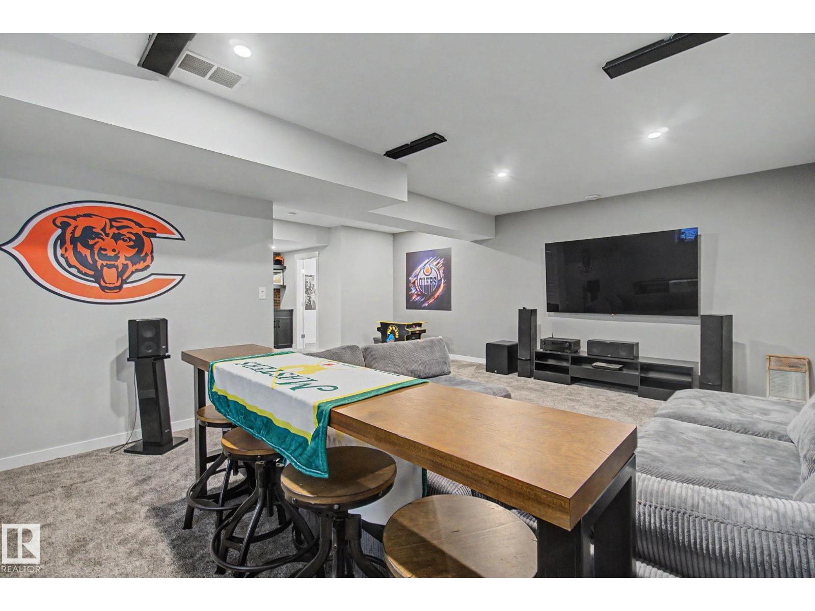170 SPRUCE GARDENS CR — photo 42