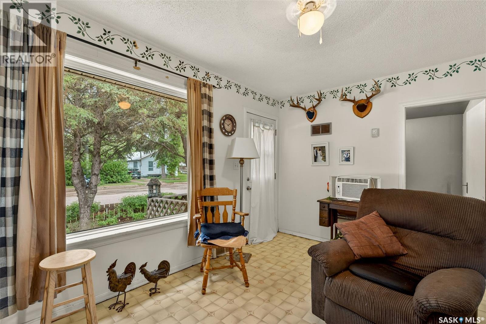 216 1st AVENUE S - photo 3