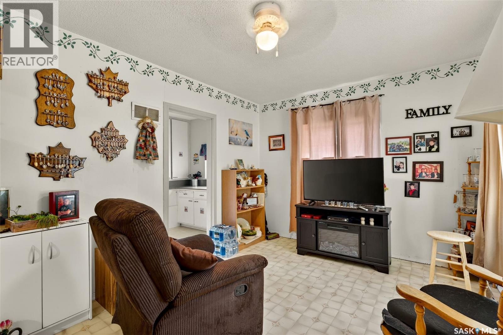 216 1st AVENUE S - photo 5