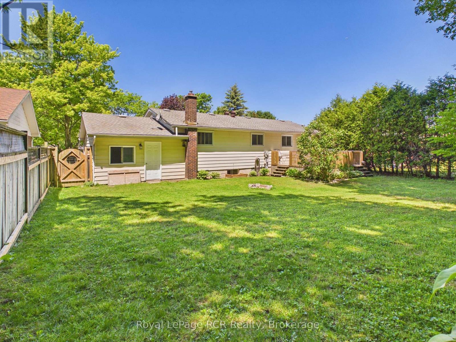 383 WELLINGTON STREET - 44