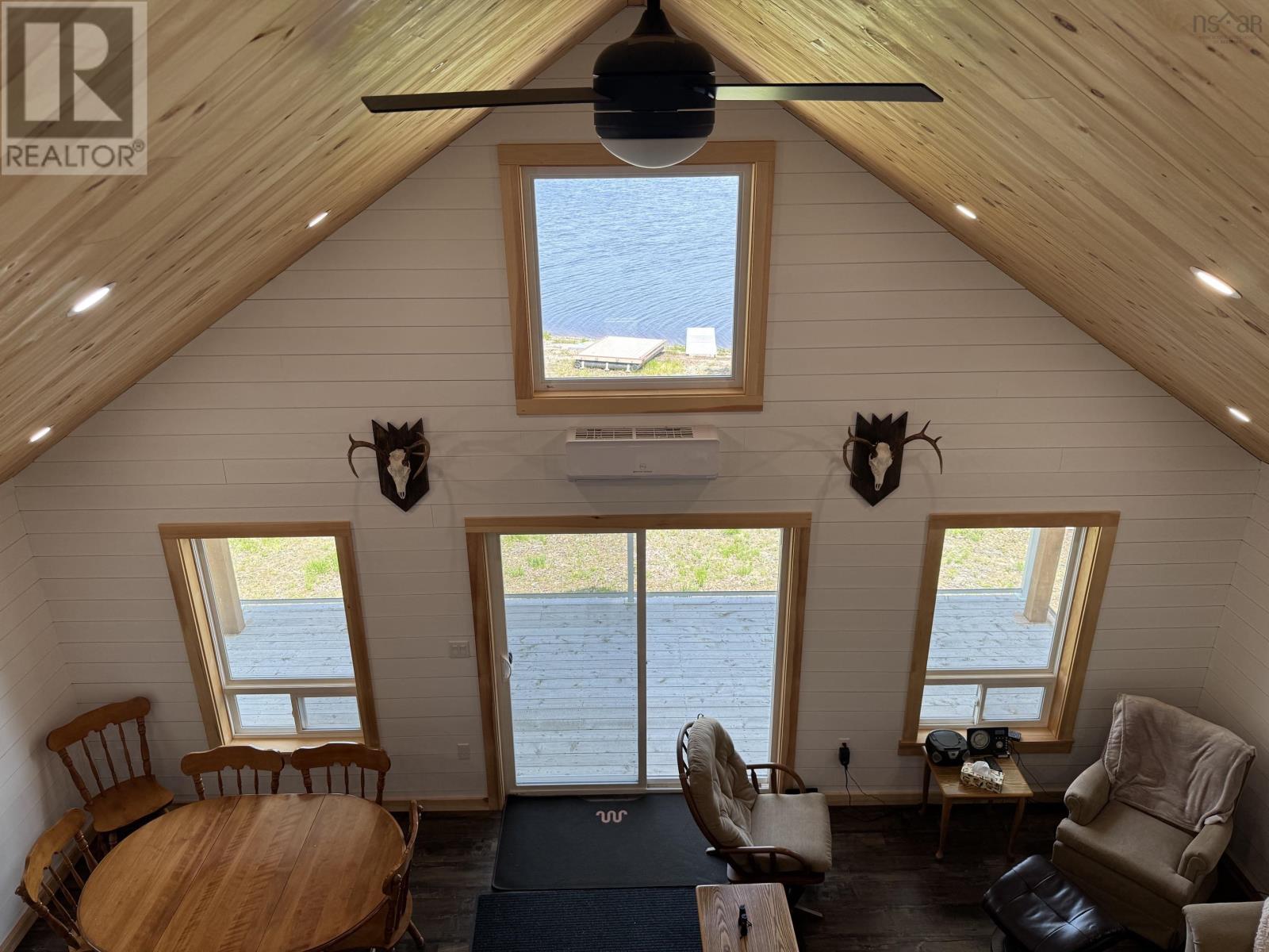402 Melanson Road - 34