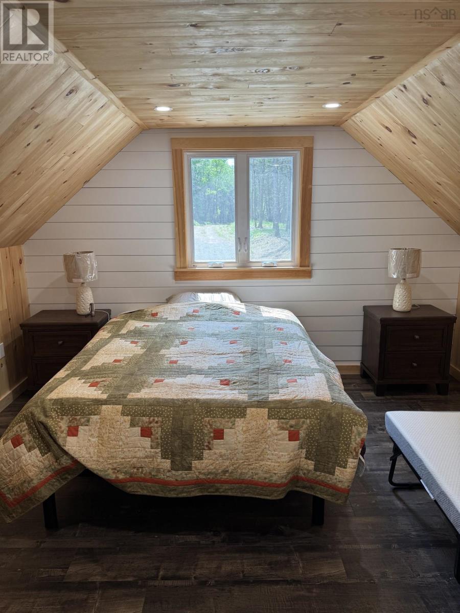 402 Melanson Road - 36