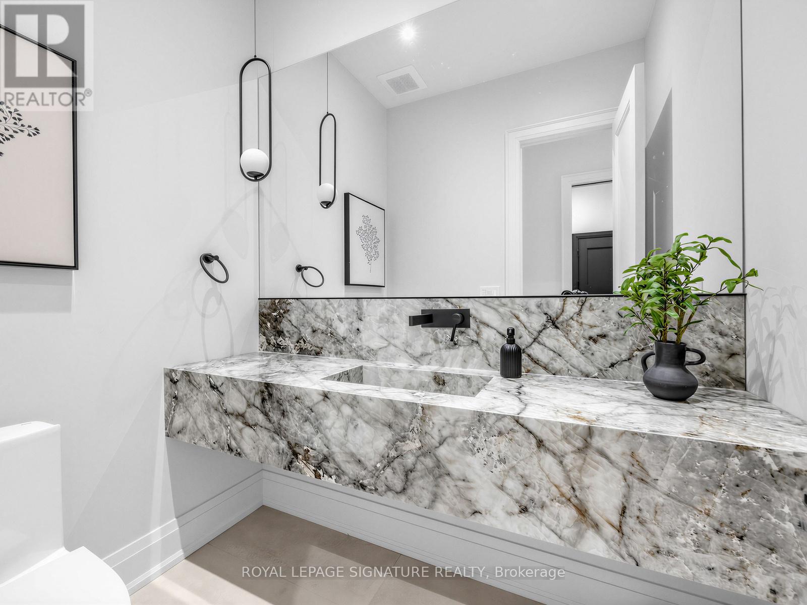 73 STARLIGHT CRESCENT - Image 20
