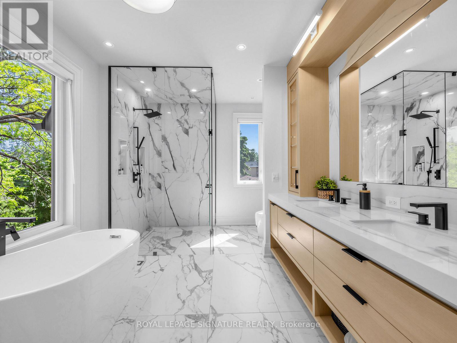 73 STARLIGHT CRESCENT - Image 25