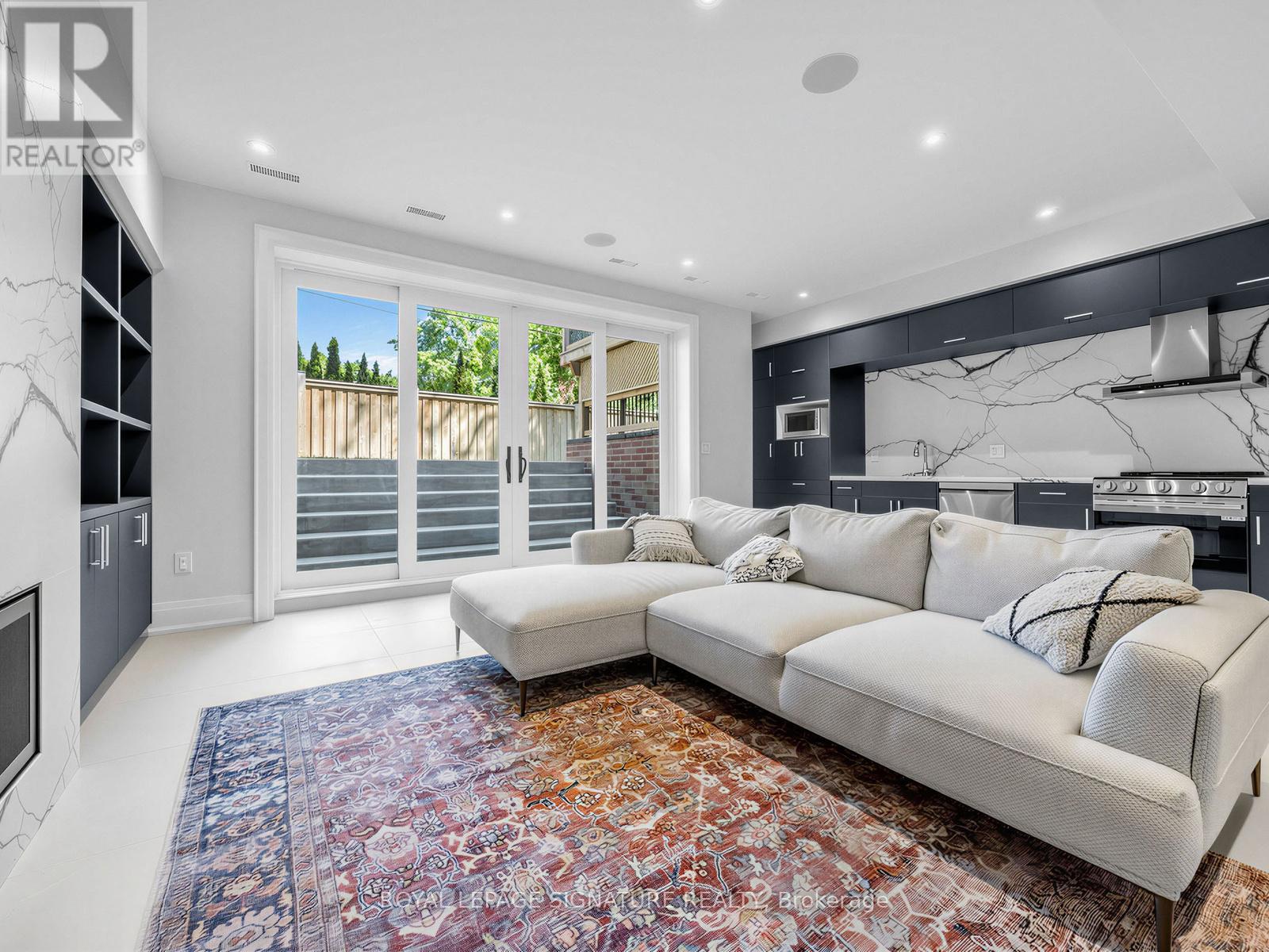73 STARLIGHT CRESCENT - Image 37