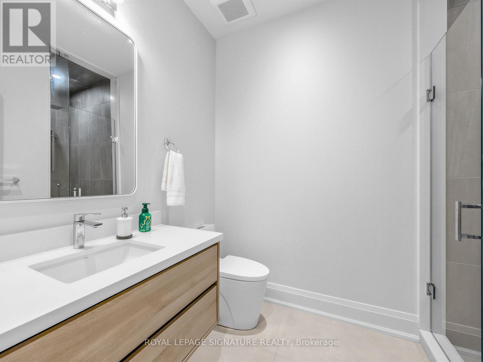 73 STARLIGHT CRESCENT - Image 42