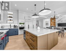 73 Starlight Crescent, Richmond Hill, ON L4C4X3 Photo 14