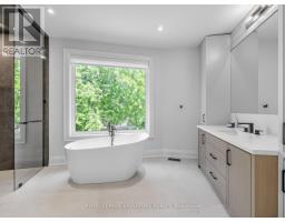 73 Starlight Crescent, Richmond Hill, ON L4C4X3 Photo 29
