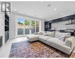 73 Starlight Crescent, Richmond Hill, ON L4C4X3 Photo 37