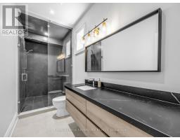 73 Starlight Crescent, Richmond Hill, ON L4C4X3 Photo 44