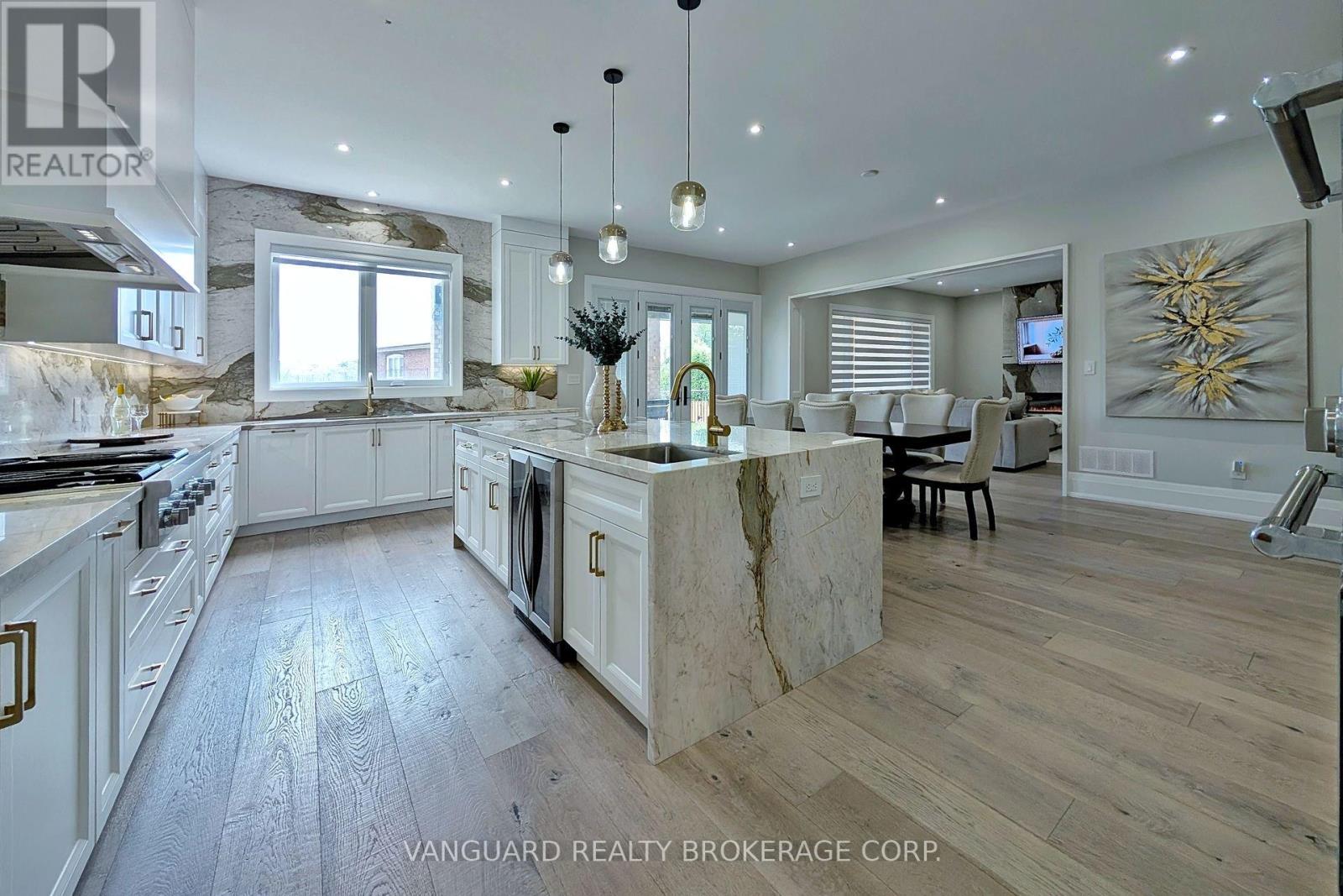 7 HOUSTON ROAD - 15
