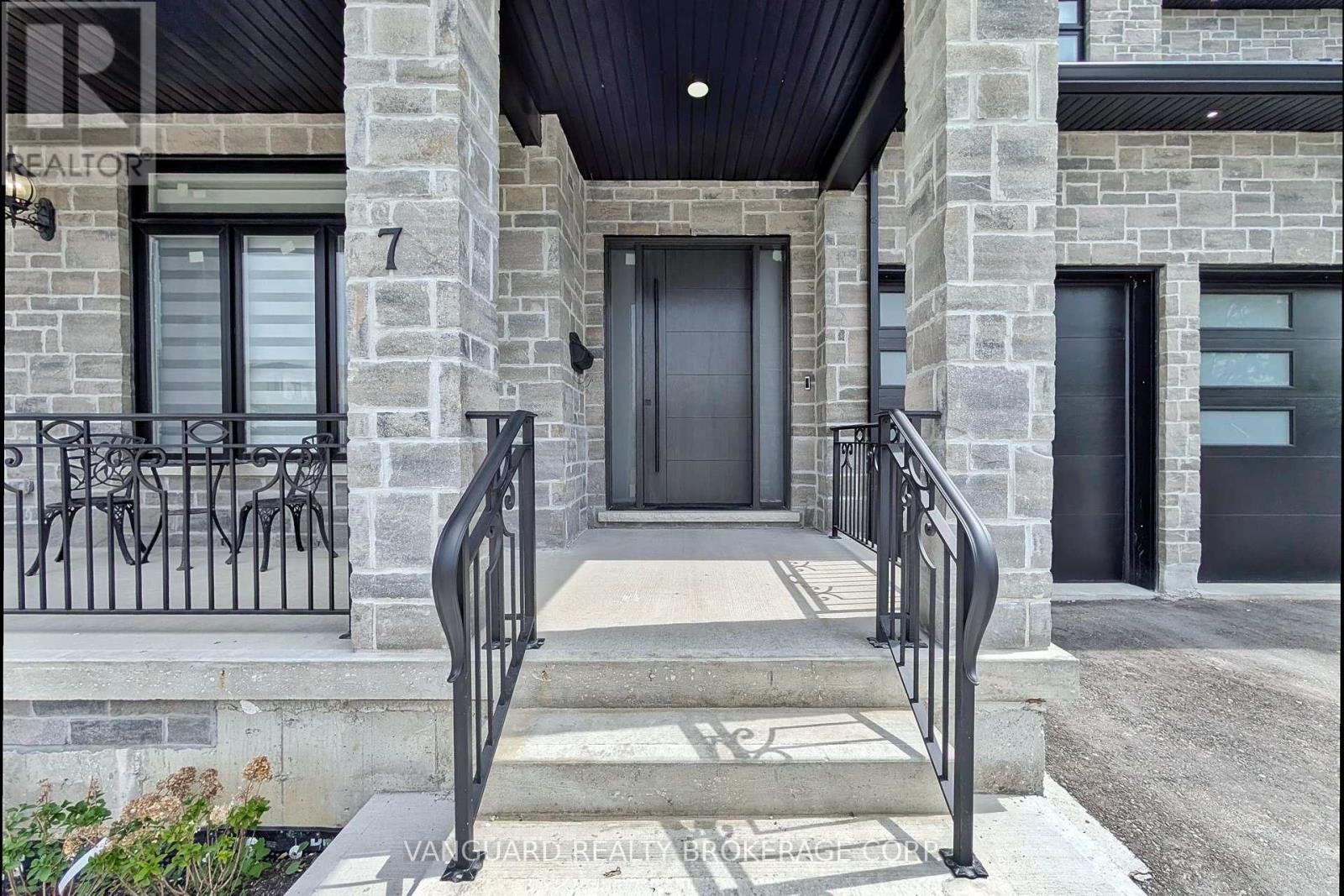7 HOUSTON ROAD - 2