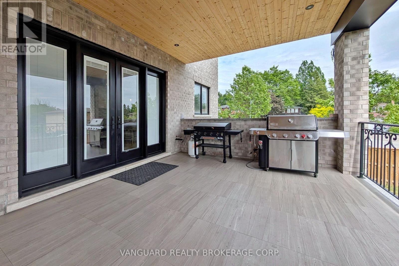 7 HOUSTON ROAD - 44