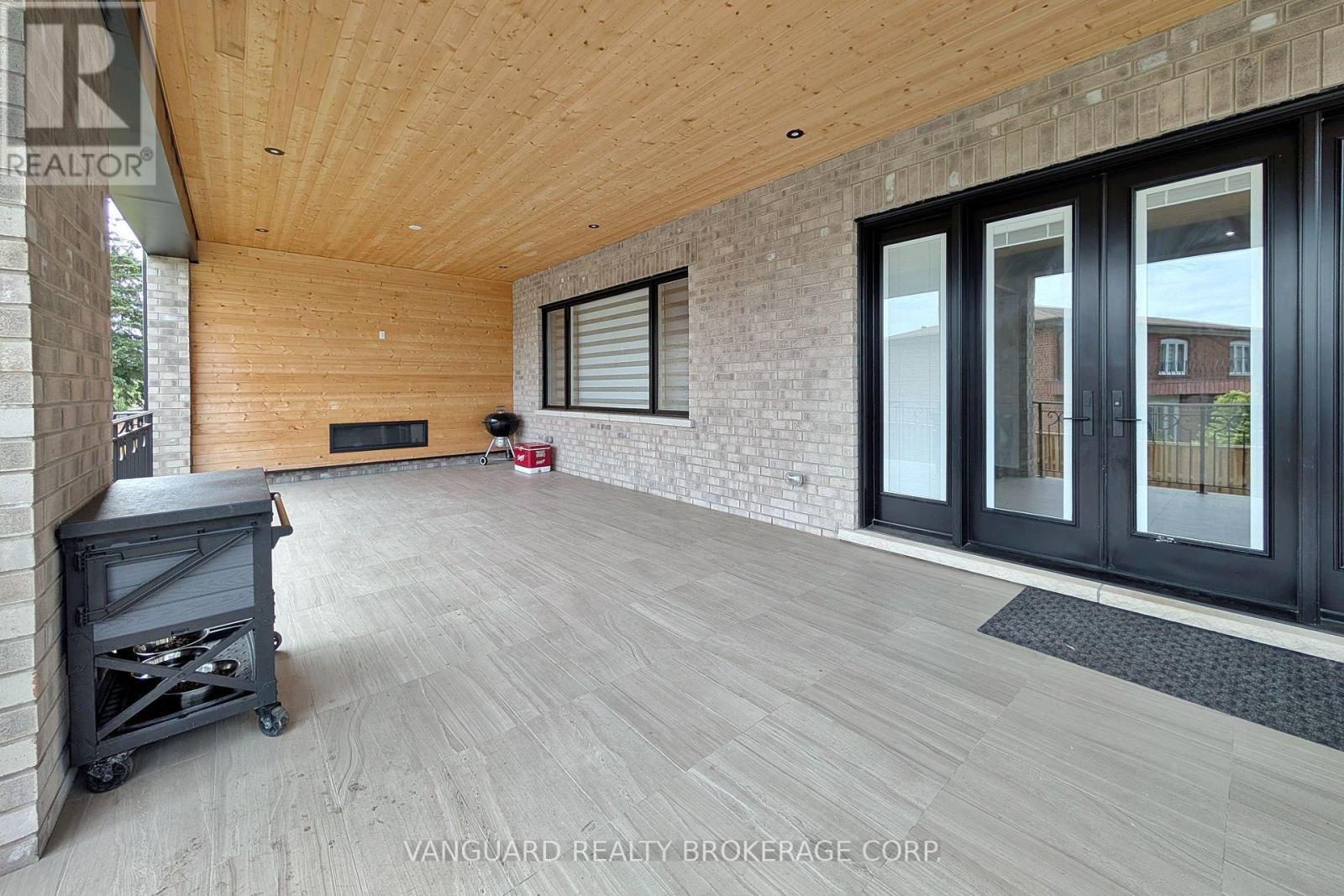7 HOUSTON ROAD - 45